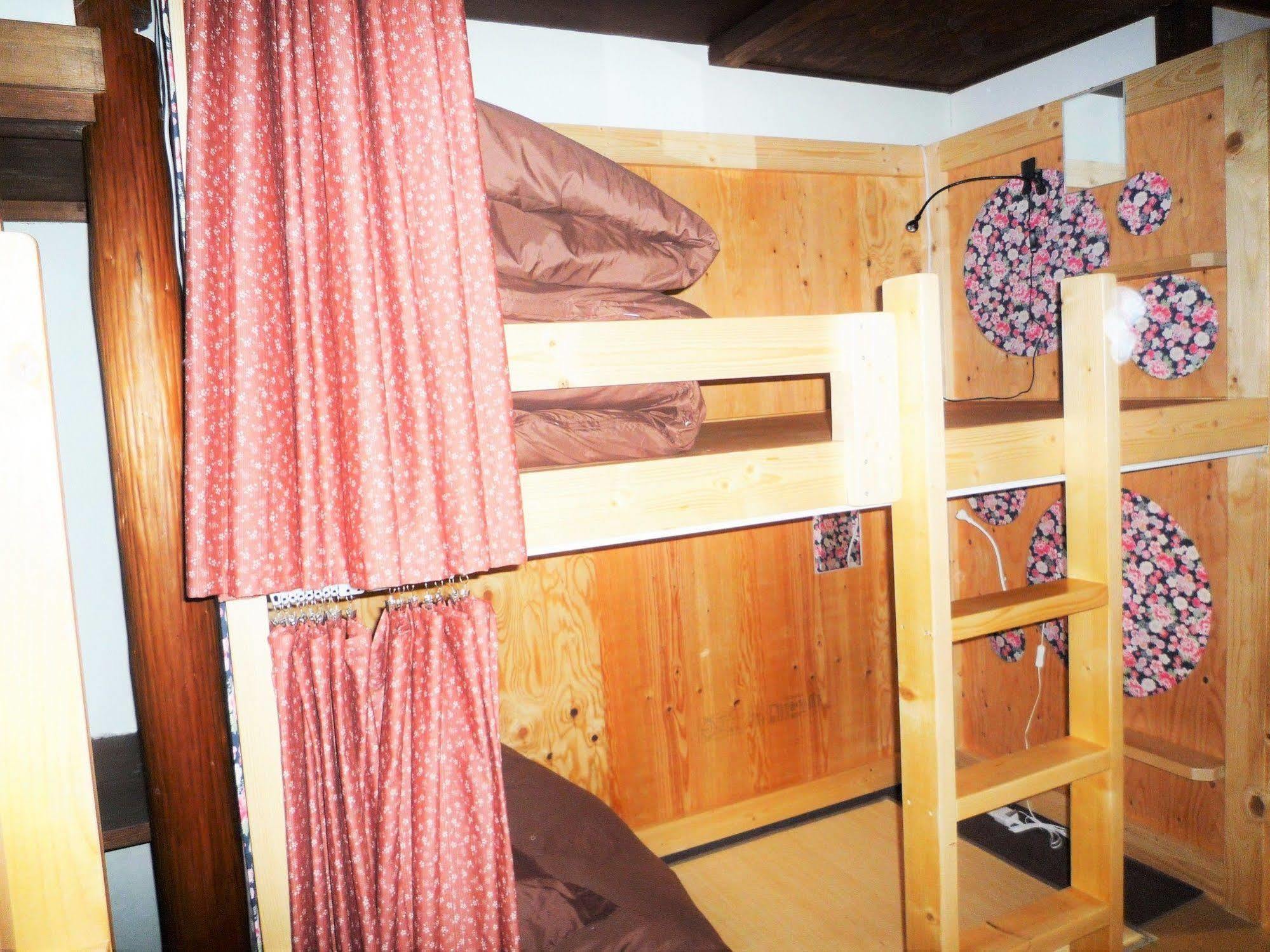 Guesthouse Kiten Ґіфу Екстер'єр фото